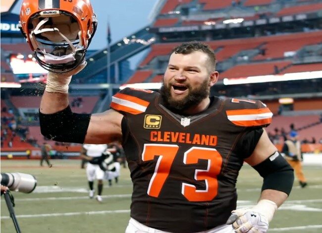 joe thomas footballer​
